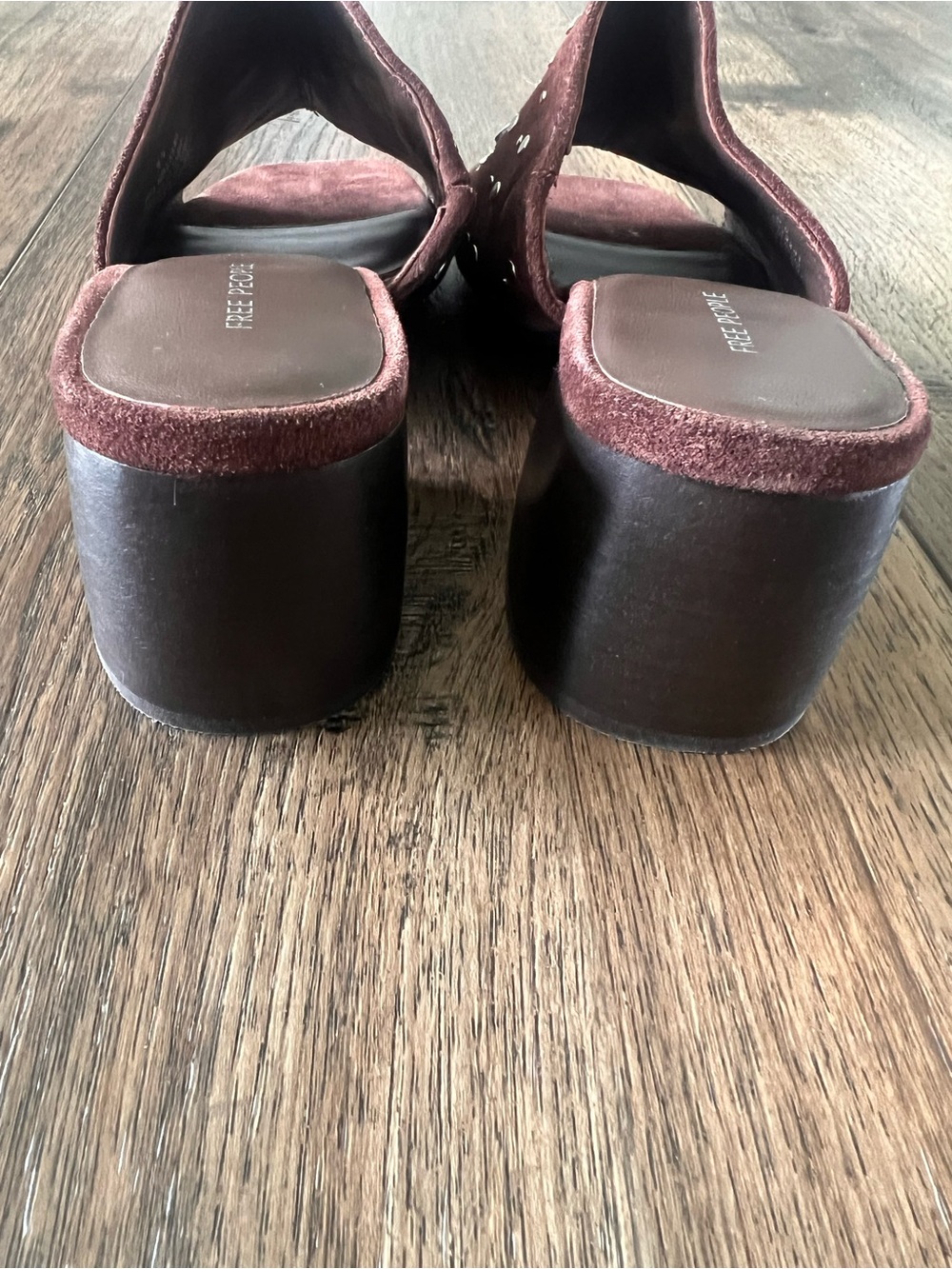 Free People Mirage Mules Studded Brown Suede Block Heel Mirrored Size 9.5 New - Picture 15 of 16